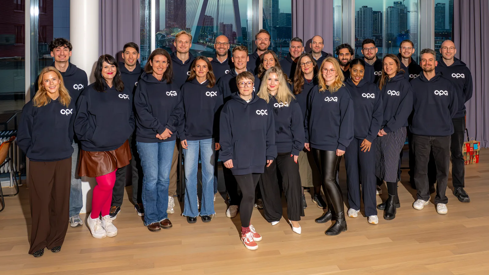 24 Luna – Teil der One Productivity Group
